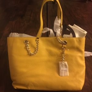 Lg yellow MK tote